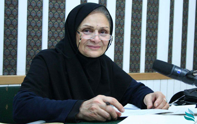 بستری شدن مادر رادیو در بیمارستان